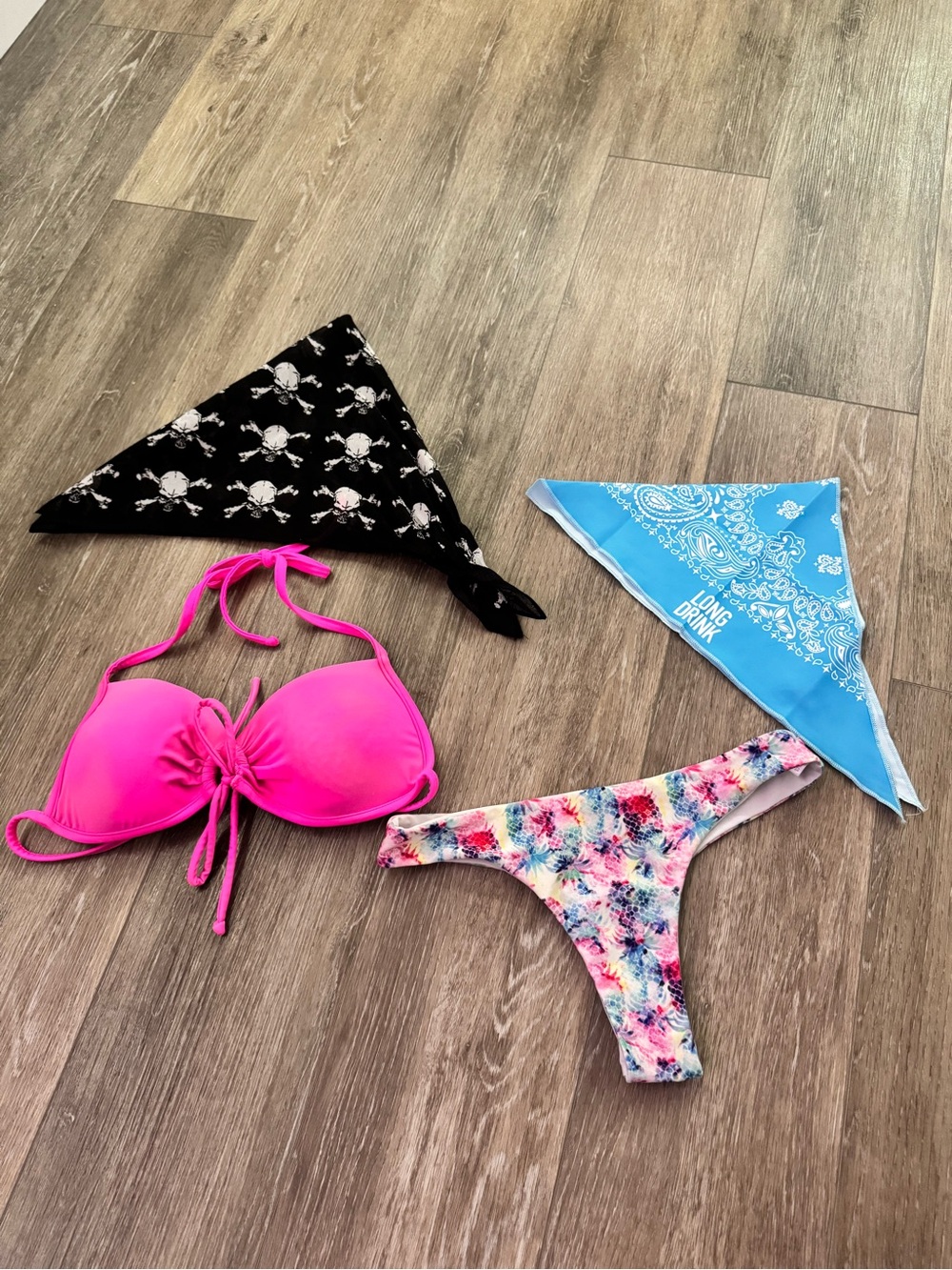 VENUS Hot Pink Tie-Front Bikini Top with Multicolor Floral Bottom